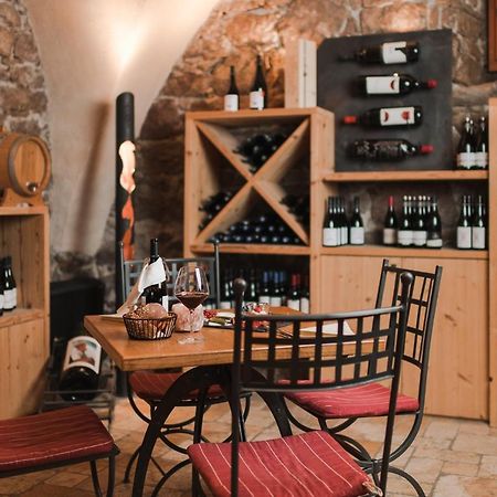 Hotel Mandelhof Appiano Sulla Strada Del Vino Exterior foto