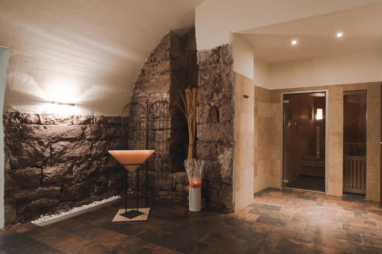 Hotel Mandelhof Appiano Sulla Strada Del Vino Exterior foto